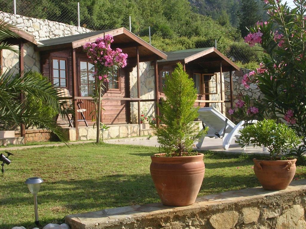 Onur Motel Faralya Exterior foto